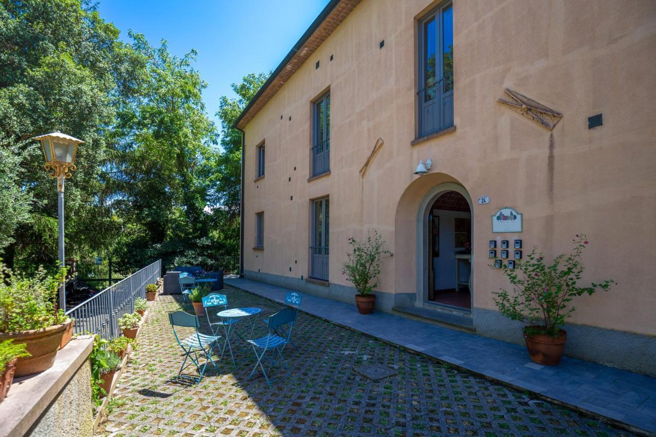 Locanda Degli Alberi Sassetta Bagian luar foto