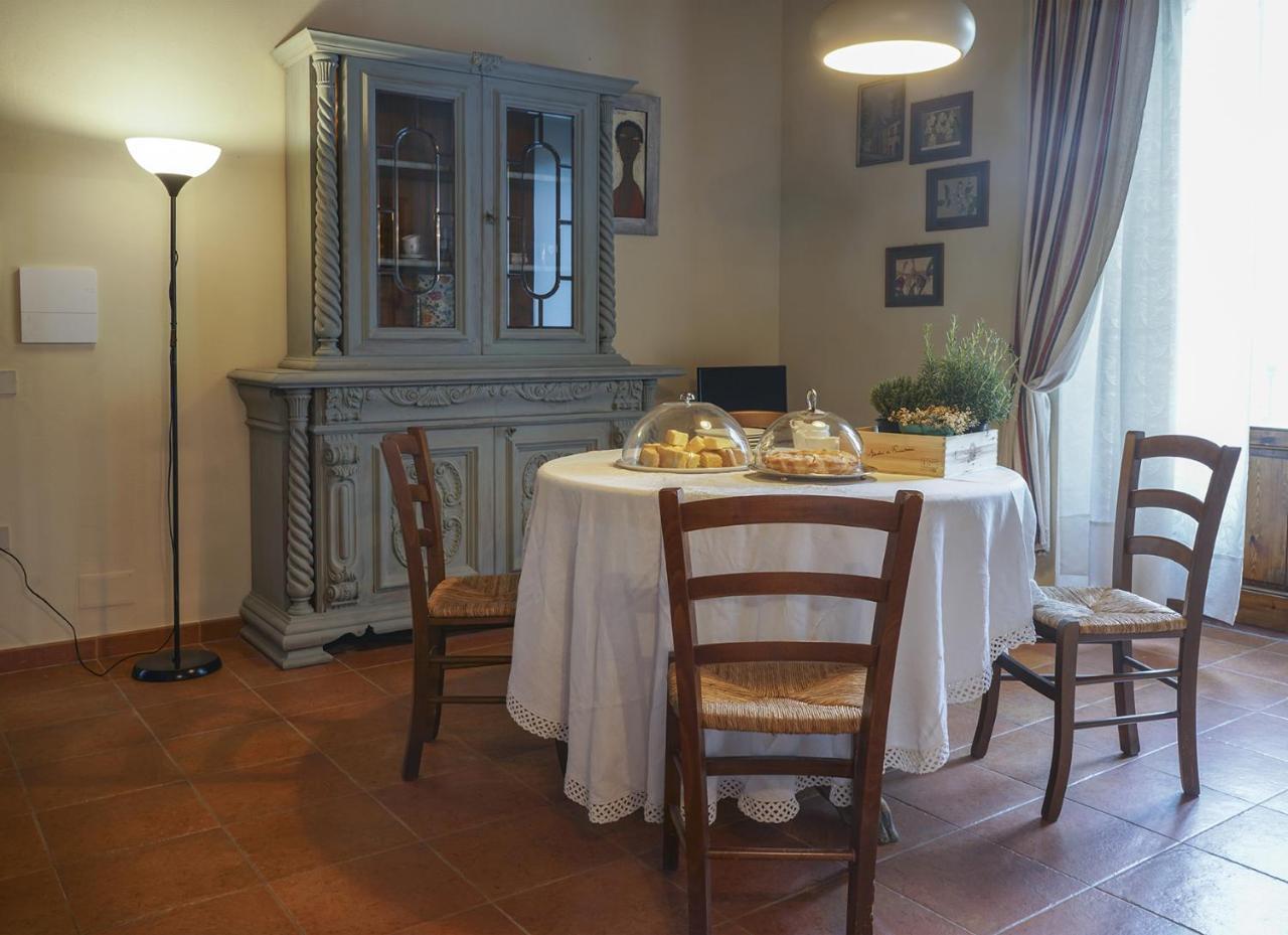 Locanda Degli Alberi Sassetta Bagian luar foto