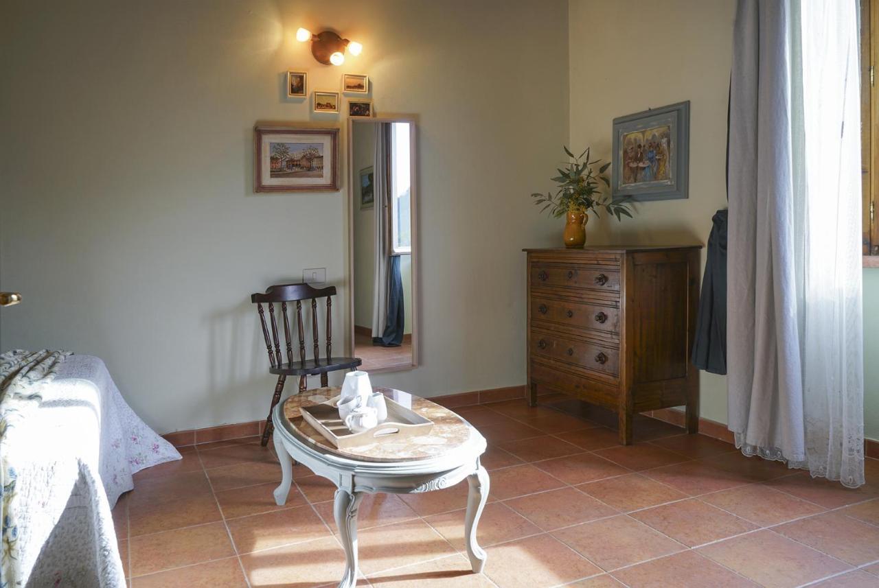 Locanda Degli Alberi Sassetta Bagian luar foto