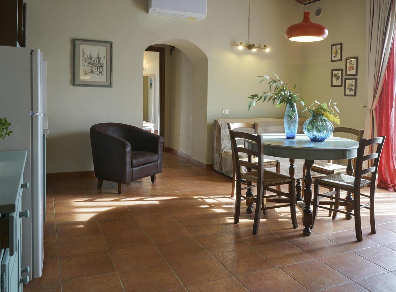 Locanda Degli Alberi Sassetta Bagian luar foto