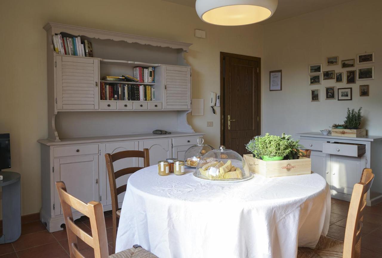 Locanda Degli Alberi Sassetta Bagian luar foto